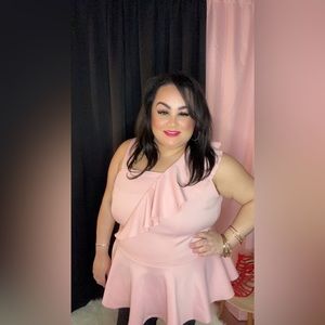 Pink peplum top for the win!